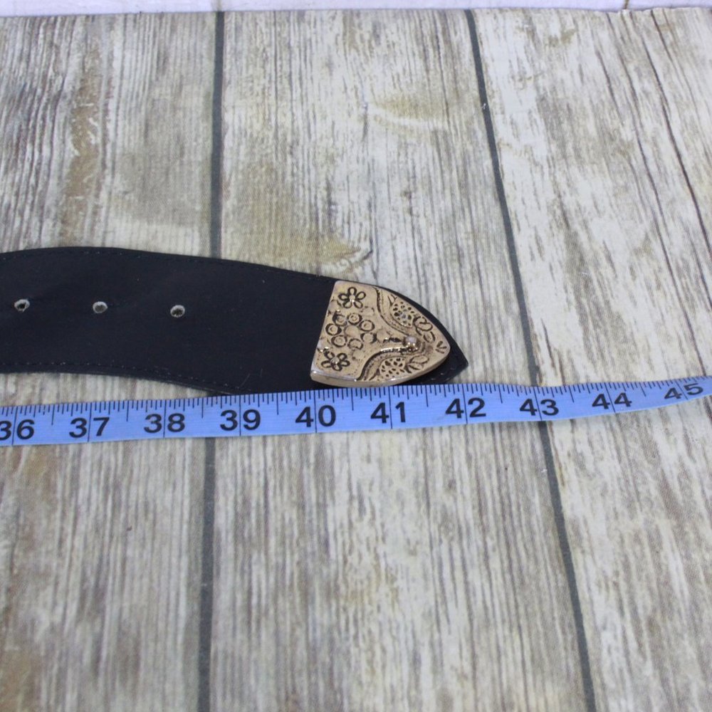 Black Leather Embellished Medallion Unique Adjustable Belt - Picture 9 of 9